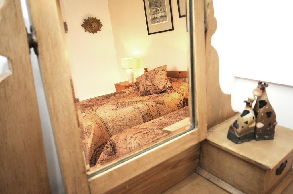 Chez Madeleine Bed & Breakfast Saint-Colomb-de-Lauzun Room photo