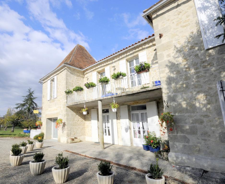 Chez Madeleine Bed & Breakfast Saint-Colomb-de-Lauzun Exterior photo